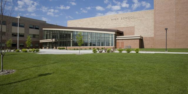 Exterior view of the front of a high school